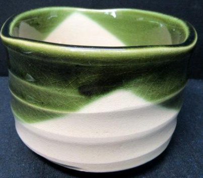 Japanese Handcraft Chawan - Oribe Matcha Bowl by Ichikawa Somagoro